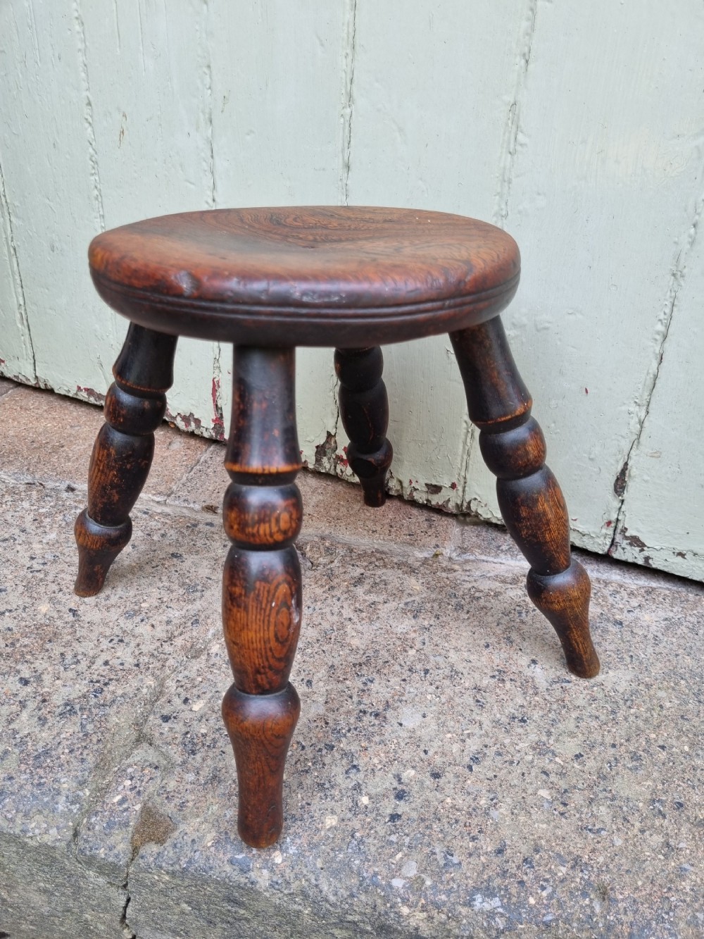 19thc welsh elm small 4 legged stoolsample piece