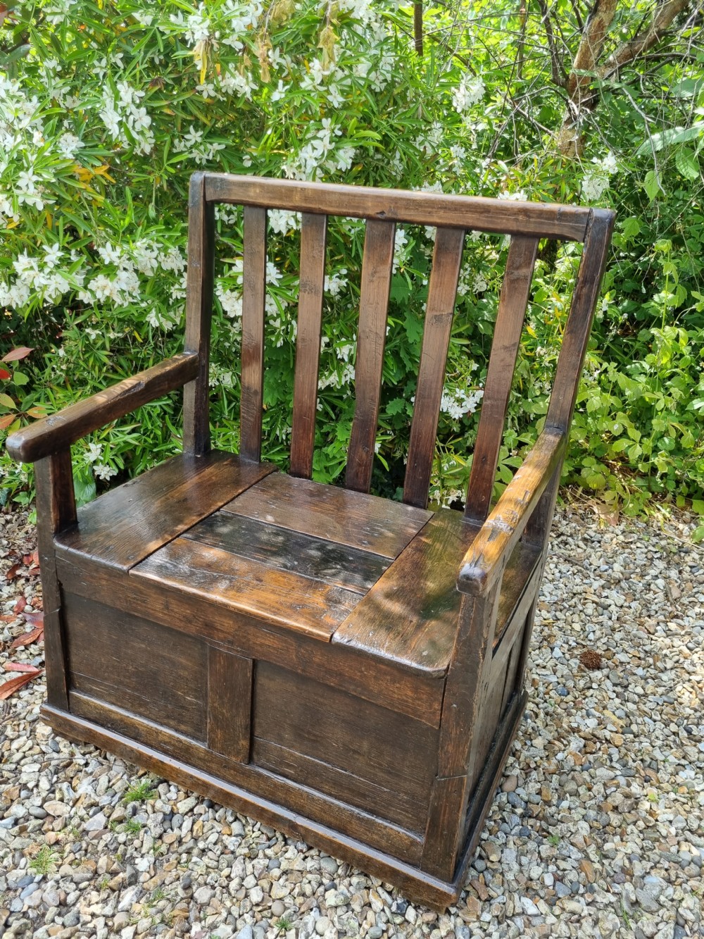 a rare small 18thc welsh oak and pine box seat settle