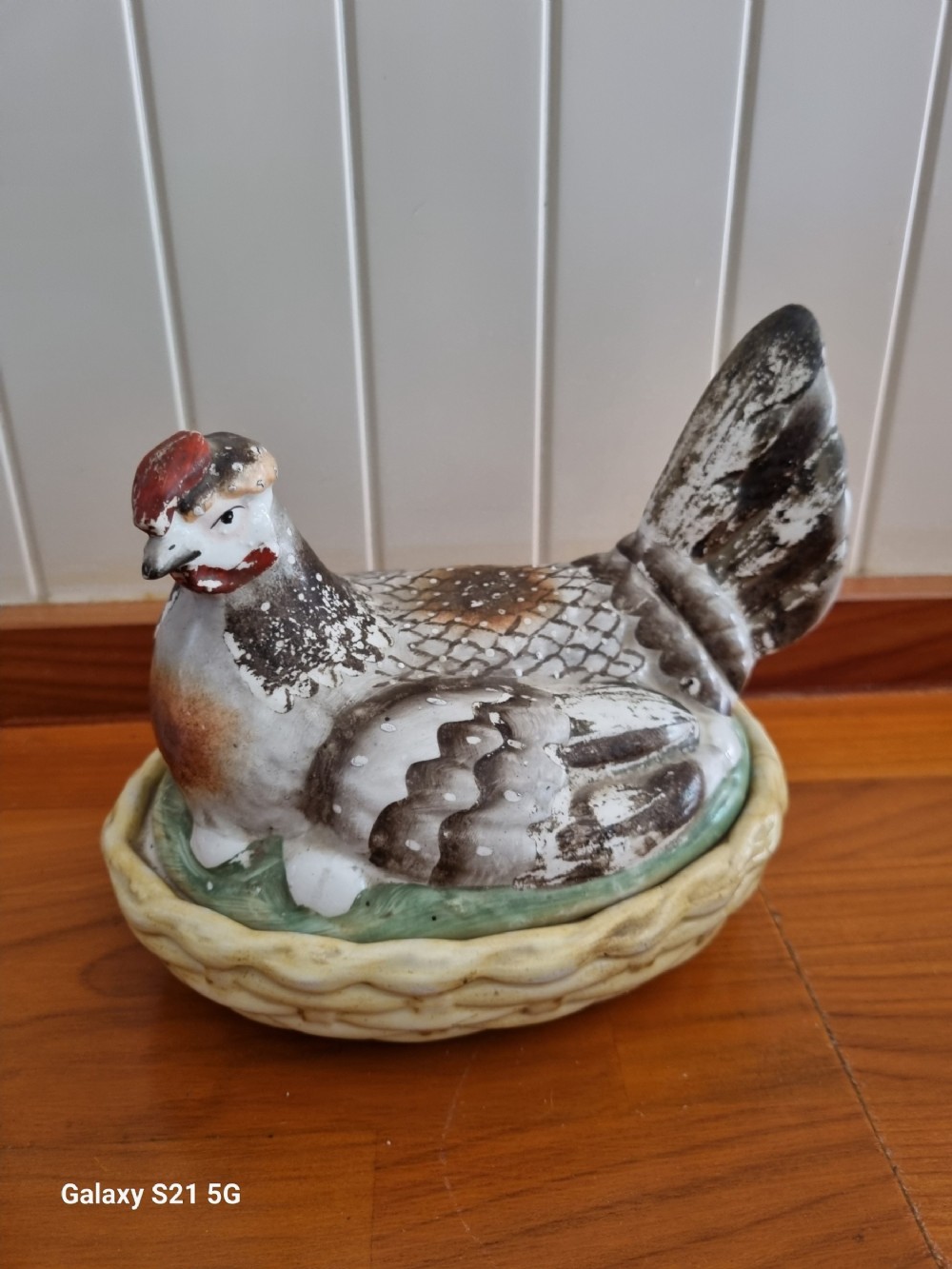 19thc pottery hen on nest egg holder