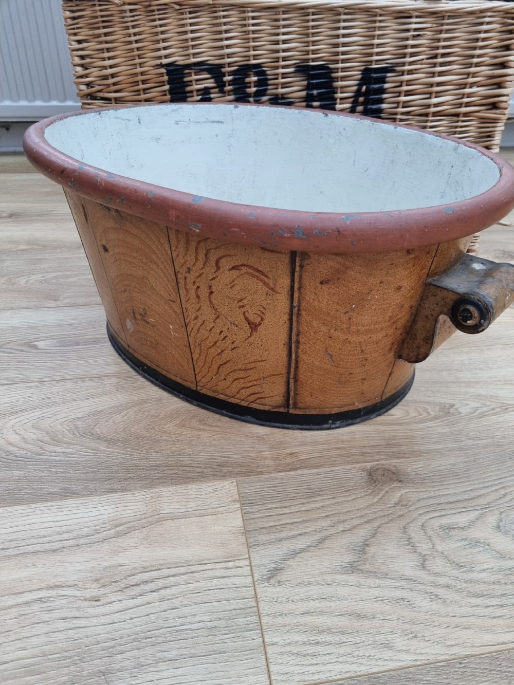 rare large 19thc scrumbled metal footbath bath